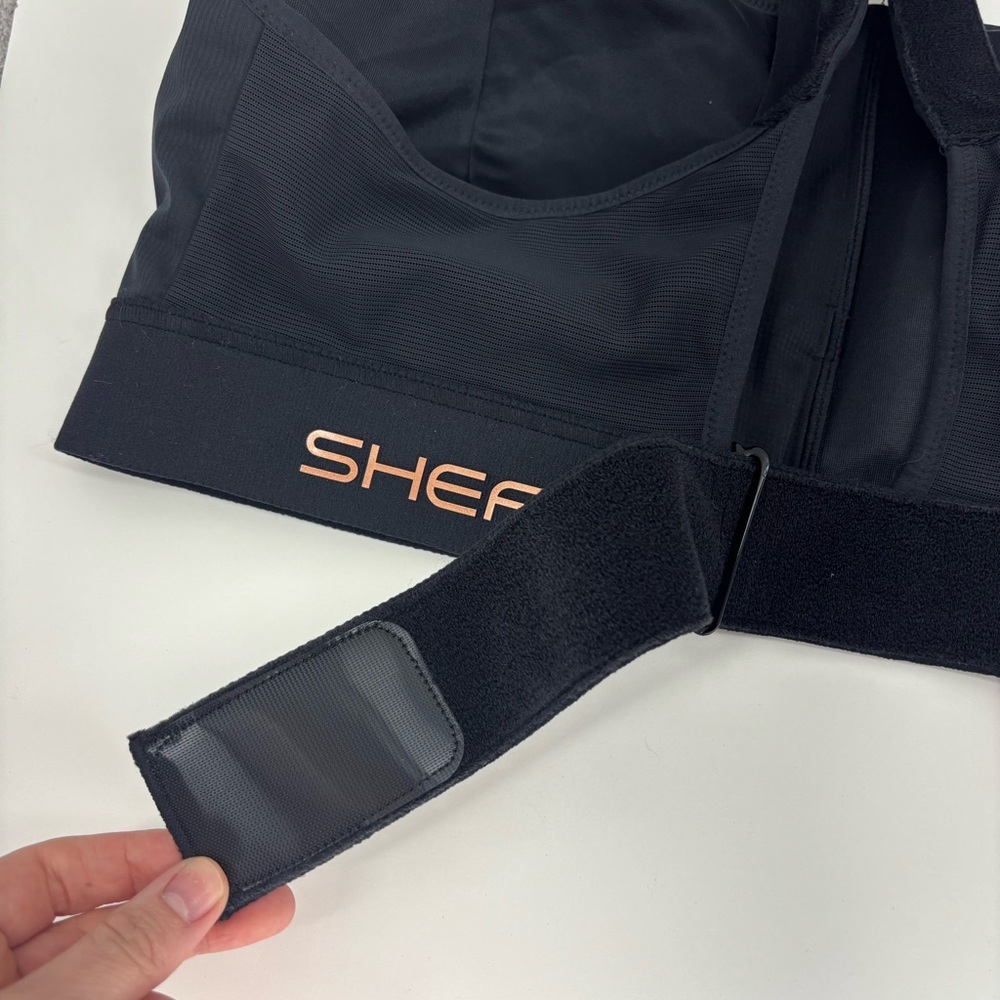 Shefit 4luxe sports bra active black low impact performance plus size - Picture 7 of 9